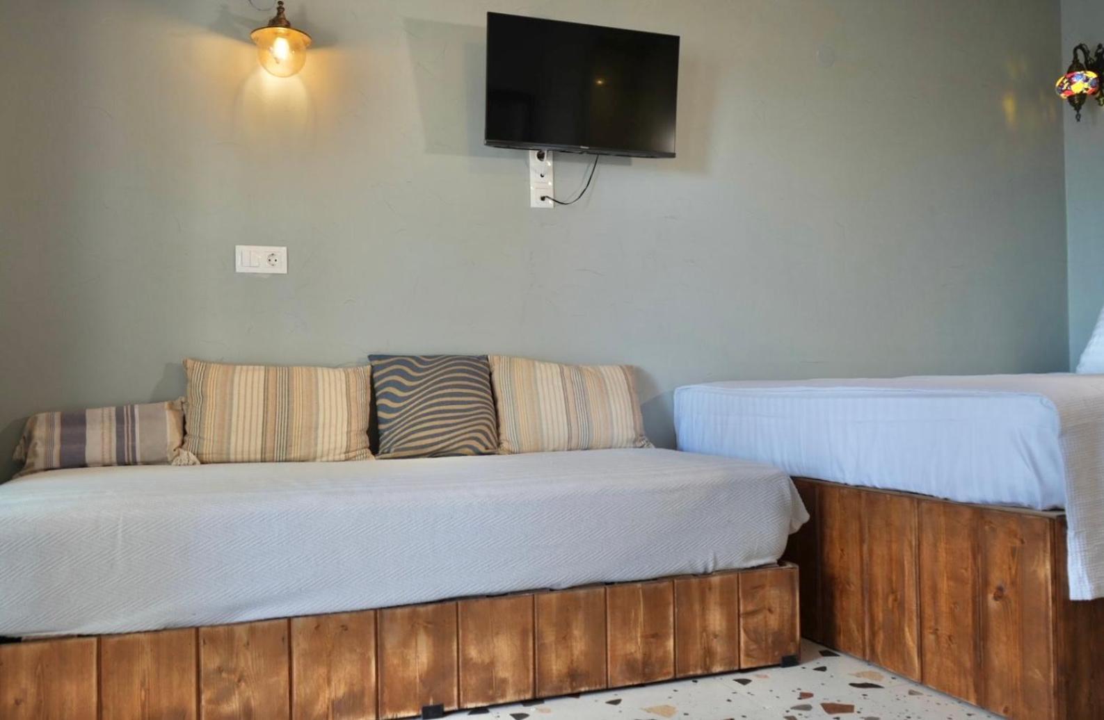 George Suites Stegna Archangelos  Exterior photo