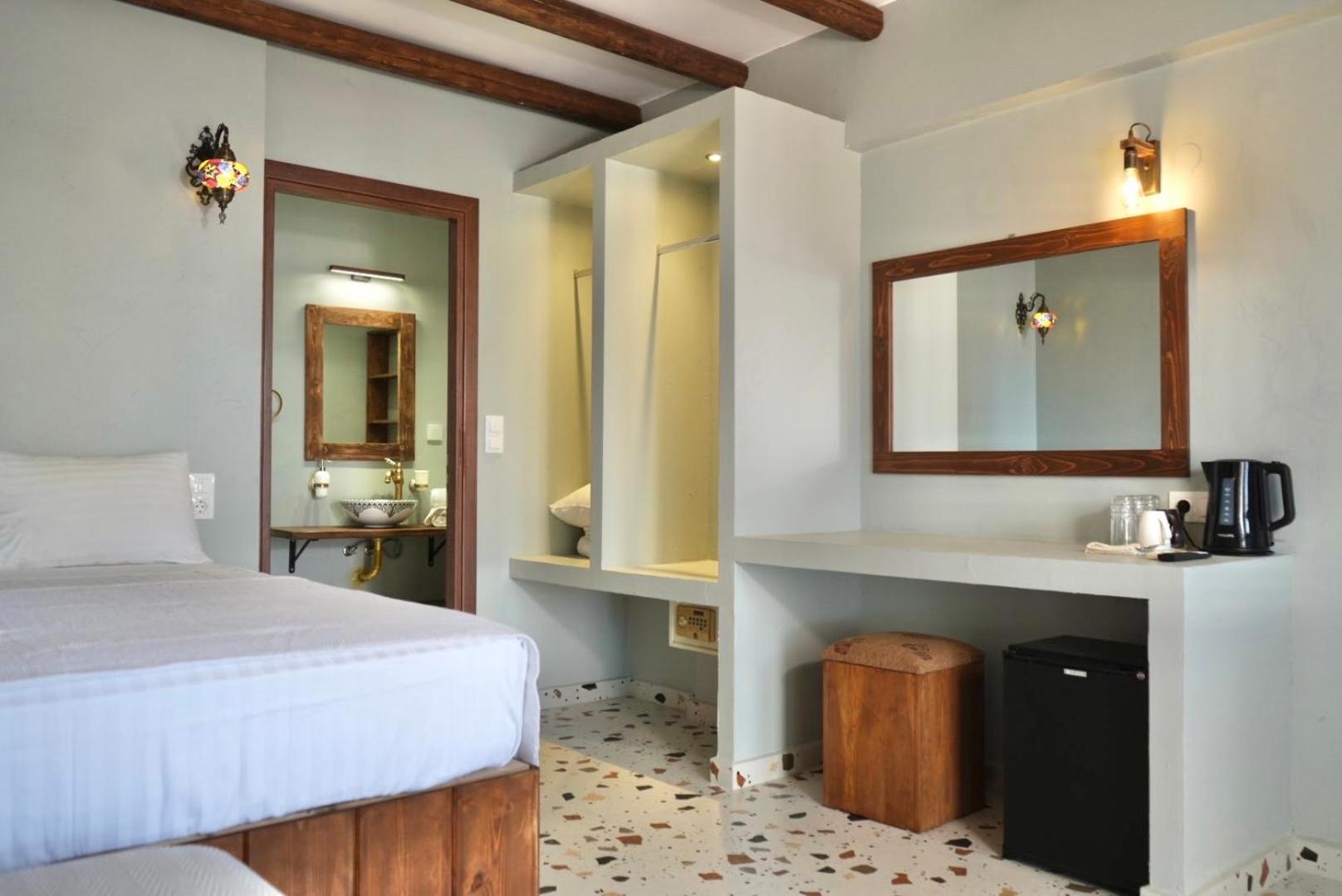 George Suites Stegna Archangelos  Exterior photo